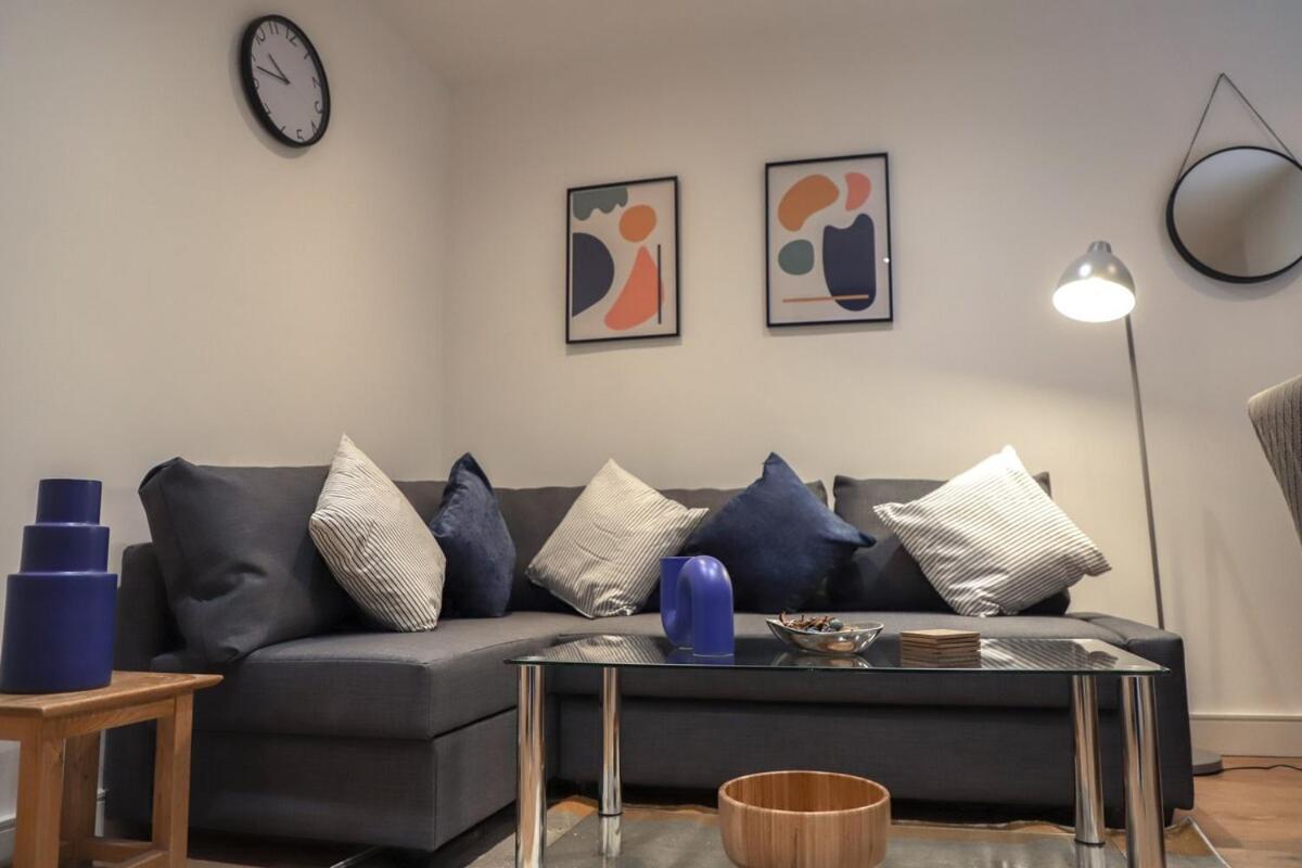 שפילד New- Modern 2Br Apt Wifi Sleep5 City Centre מראה חיצוני תמונה