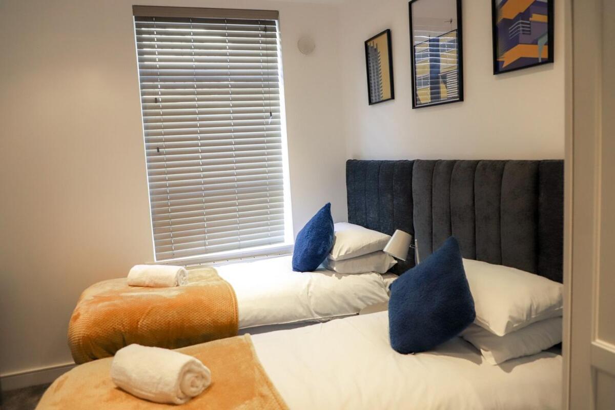 שפילד New- Modern 2Br Apt Wifi Sleep5 City Centre מראה חיצוני תמונה